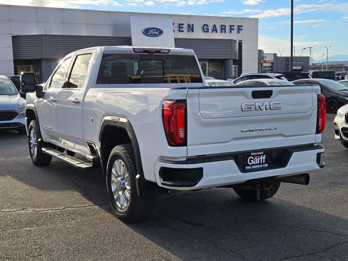 Used 2020 GMC Sierra 2500 Denali image 8