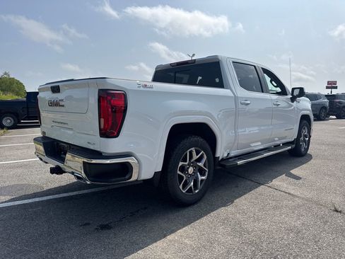 New 2026 GMC Sierra 1500 SLT AWD/4WD image 7