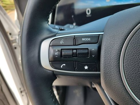 Used 2025 Kia Sportage SX FWD image 21