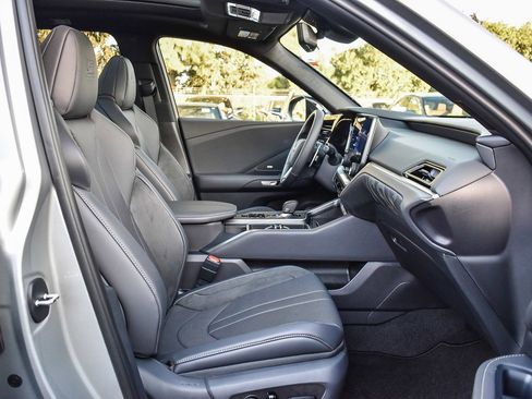 New 2026 Lexus TX 500h AWD image 16