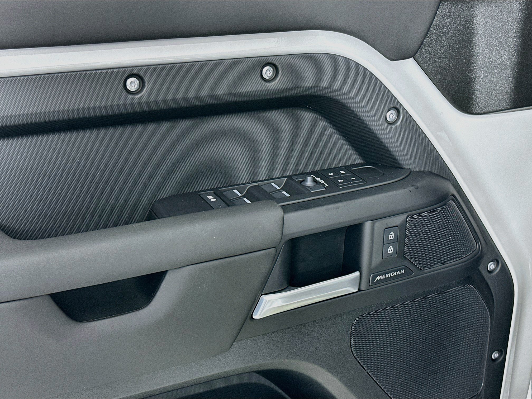 New 2026 Land Rover Defender 110 S AWD/4WD image 15