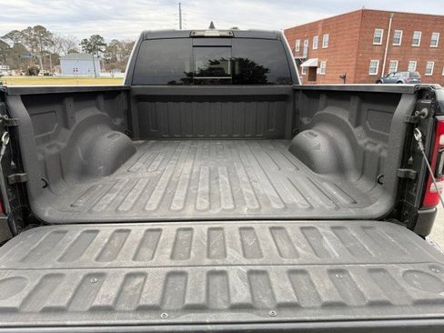 Used 2019 RAM 1500 Laramie image 15