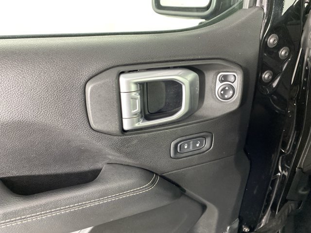 Used 2020 Jeep Gladiator Rubicon AWD/4WD image 14