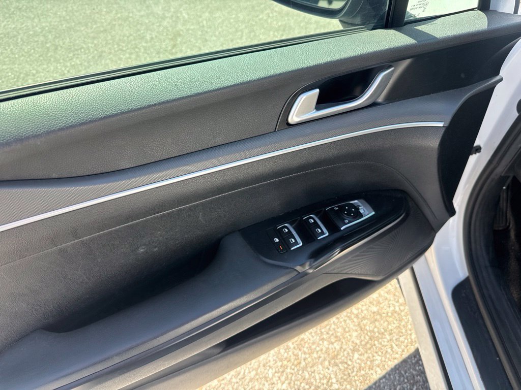 Used 2022 Kia K5 LX FWD image 12