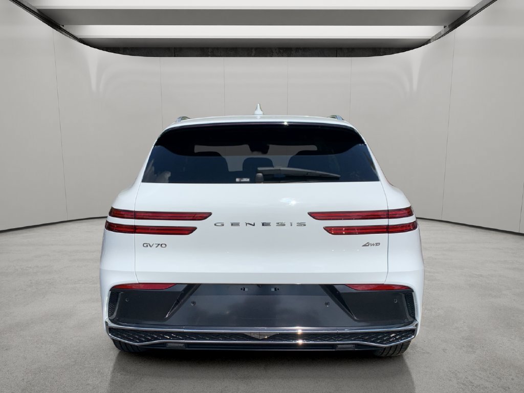 Certified 2026 Genesis GV70 2.5T AWD/4WD image 4
