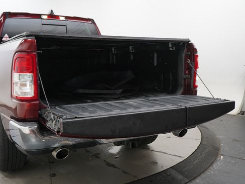 Used 2020 RAM 1500 Big Horn AWD/4WD image 11