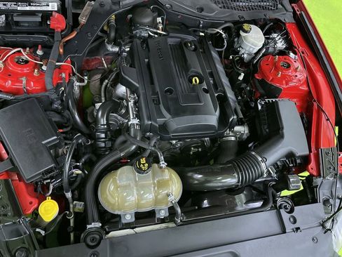 Used 2017 Ford Mustang Coupe image 27