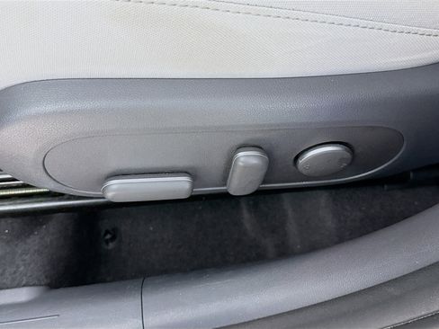 Used 2024 Hyundai Kona SEL image 22