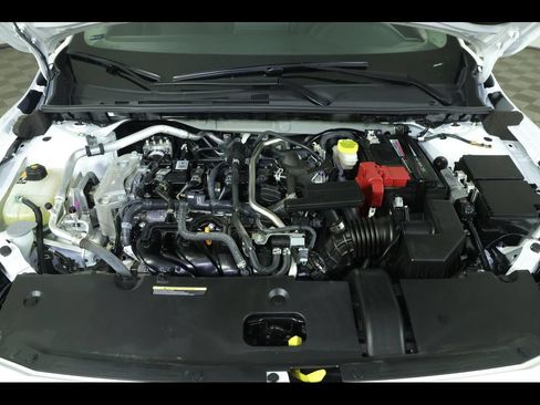 Used 2025 Nissan Sentra S FWD image 18