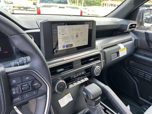 New 2026 Toyota 4Runner SR5 RWD image 20