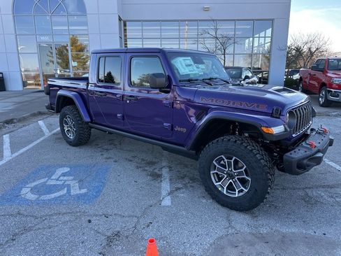 New 2026 Jeep Gladiator Mojave image 39