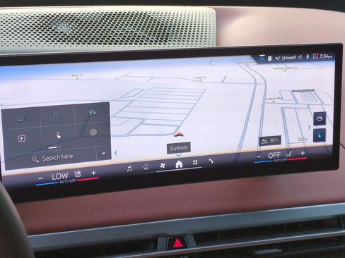 Certified 2026 BMW iX xDrive60 AWD/4WD image 24