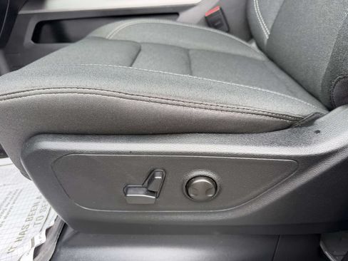 Used 2025 RAM 1500 Big Horn AWD/4WD image 21