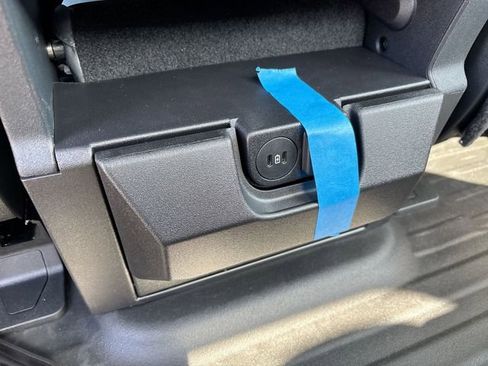 New 2025 Ford F150 XL RWD image 19