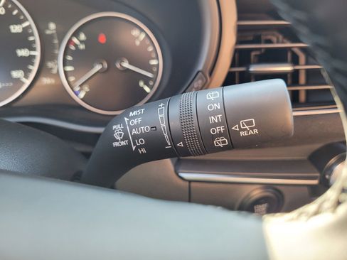 Used 2025 MAZDA MAZDA3 Carbon image 29