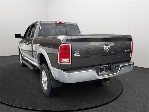 Used 2018 RAM 2500 Laramie w/ Convenience Group image 17