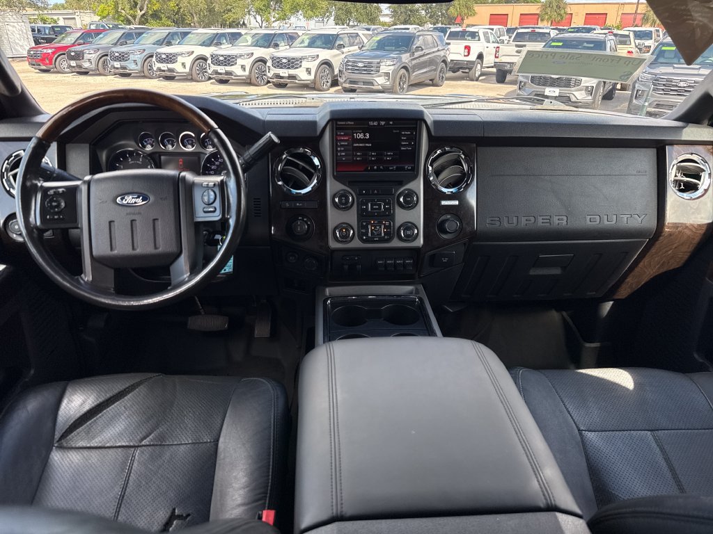 Used 2016 Ford F350 Platinum w/ FX4 Off-Road Package AWD/4WD image 6