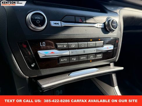 Used 2020 Ford Explorer XLT w/ Equipment Group 202A image 25