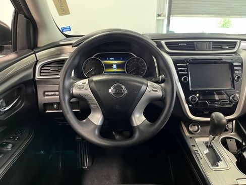 Used 2017 Nissan Murano S w/ Navigation Package FWD image 21