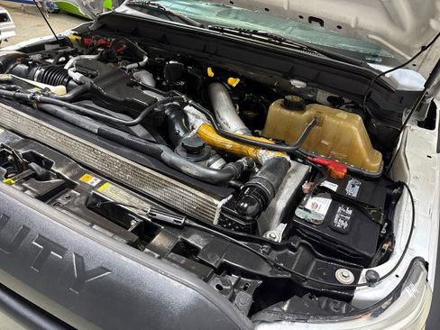 Used 2011 Ford F550 2WD Regular Cab Super Duty w/ Payload Upgrade Pkg image 42