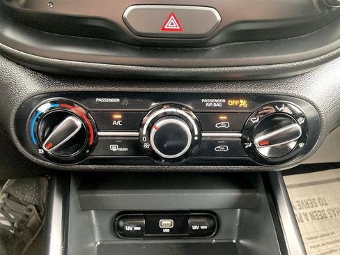 Used 2024 Kia Soul LX w/ Option Group 015 image 23