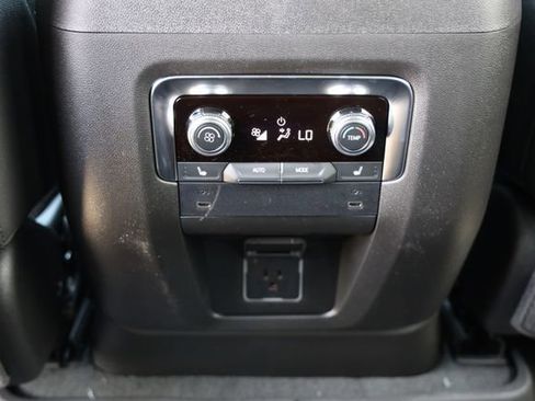 New 2026 GMC Yukon AT4 w/ AT4 Premium Package AWD/4WD image 29