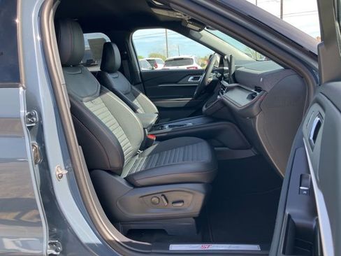 New 2026 Ford Explorer ST-Line w/ Premium Package image 11