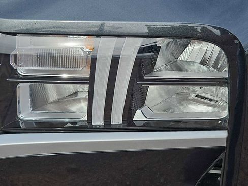 Certified 2023 Hyundai Santa Fe SEL image 11