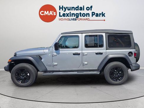 Used 2020 Jeep Wrangler Unlimited Sport S AWD/4WD image 2