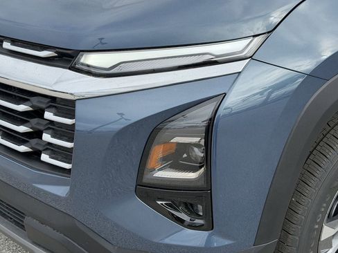 New 2026 Chevrolet Equinox LT w/ Safety and Technology Package image 6