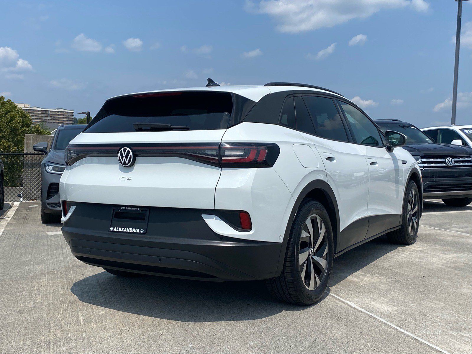 Used 2023 Volkswagen ID.4 Pro RWD image 3