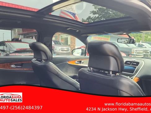 Used 2018 Lincoln MKX Reserve FWD image 11