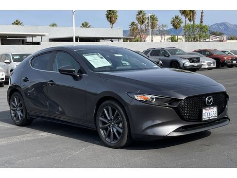 Certified 2023 MAZDA MAZDA3 s w/ Appearance Package image 9