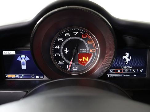 Used 2019 Ferrari 488 Spider RWD image 43