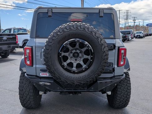 Used 2022 Ford Bronco Outer Banks AWD/4WD image 5