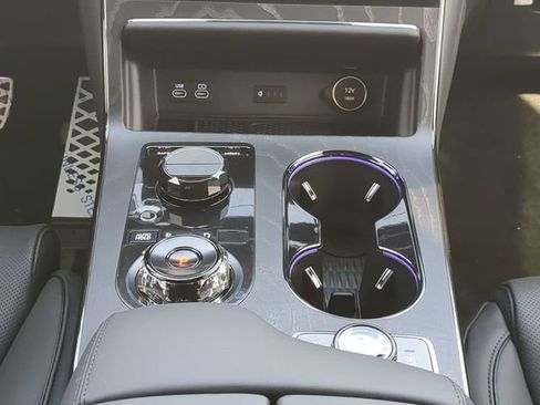 New 2026 Genesis GV80 3.5T e-SC image 17