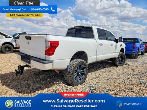 Used 2017 Nissan Titan SV AWD/4WD image 4