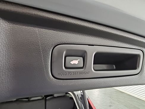Used 2023 Honda CR-V EX-L image 34
