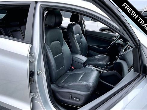 Used 2018 Hyundai Tucson Limited w/ Ultimate Package 02 FWD image 28