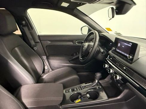 Used 2023 Honda Civic Sport image 46