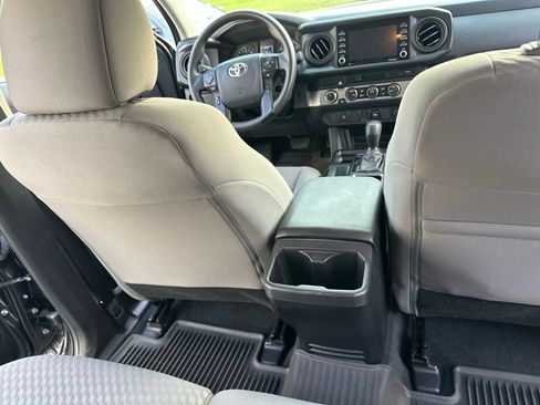 Used 2023 Toyota Tacoma SR AWD/4WD image 20