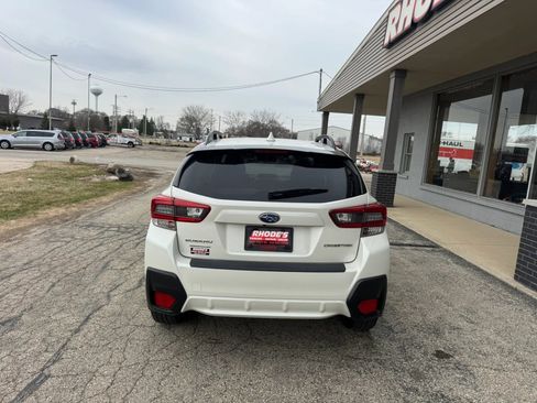 Used 2021 Subaru Crosstrek 2.0i Premium AWD/4WD image 4