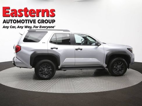 Used 2025 Toyota 4Runner SR5 AWD/4WD image 45