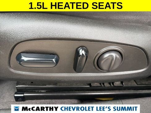 Used 2023 Chevrolet Malibu LT FWD image 41