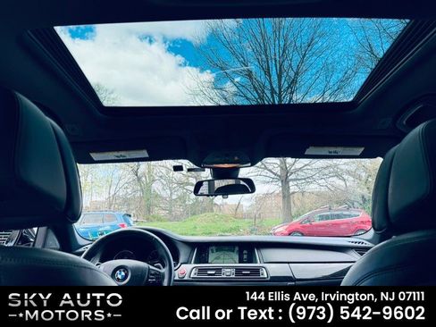 Used 2014 BMW 750Li xDrive image 21