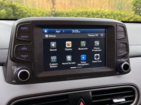 Used 2018 Hyundai Kona SEL w/ SEL Tech Package 02 image 15