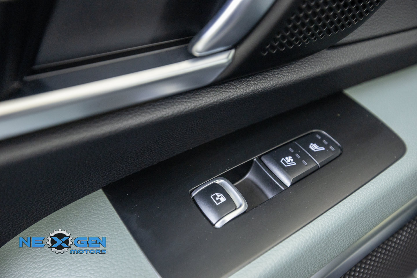 Used 2024 Kia Telluride SX Prestige X-Pro AWD/4WD image 32