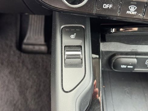 Used 2023 Kia Telluride S image 26