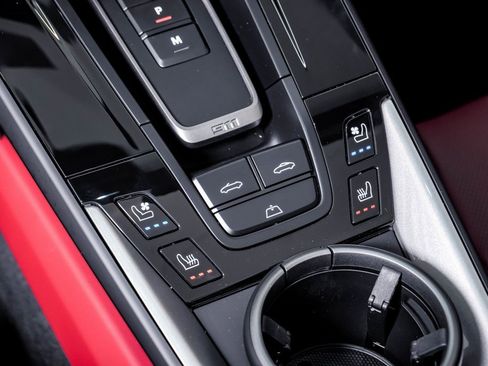 New 2026 Porsche 911 Carrera image 30