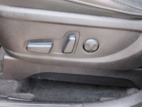 Used 2020 Kia Telluride S w/ S 8 Passenger Seating Package image 11